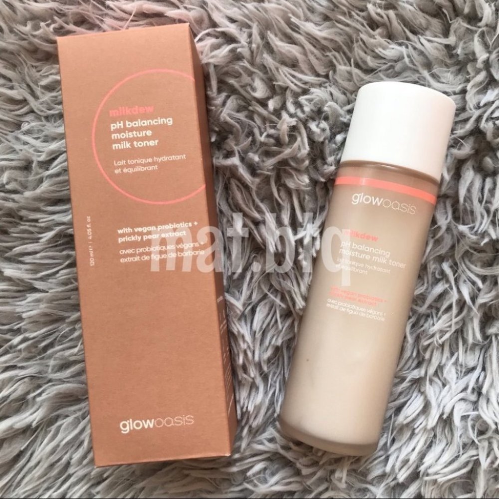 Glowoasis pH Balancing Moisture Milk Toner